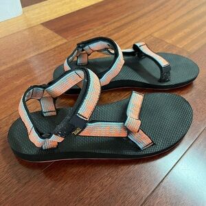 Teva Sport Sandals Womens 11 Original Universal in Orange, Blue & Black